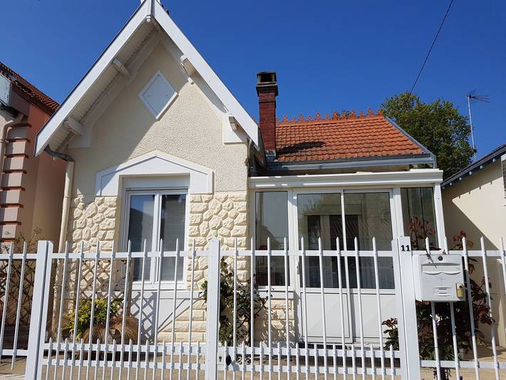 Gîte pour 5 personnes, avec terrasse et jardin