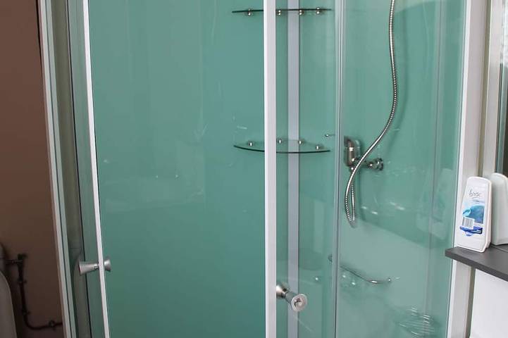 Location de vacances pour 4 personnes, avec terrasse et jardin à Saint-Laurent-sur-Mer - 4