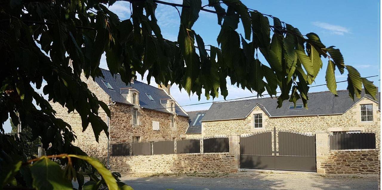 Maison de vacances pour 4 personnes avec jacuzzi in Calorguen, Région de Dinan