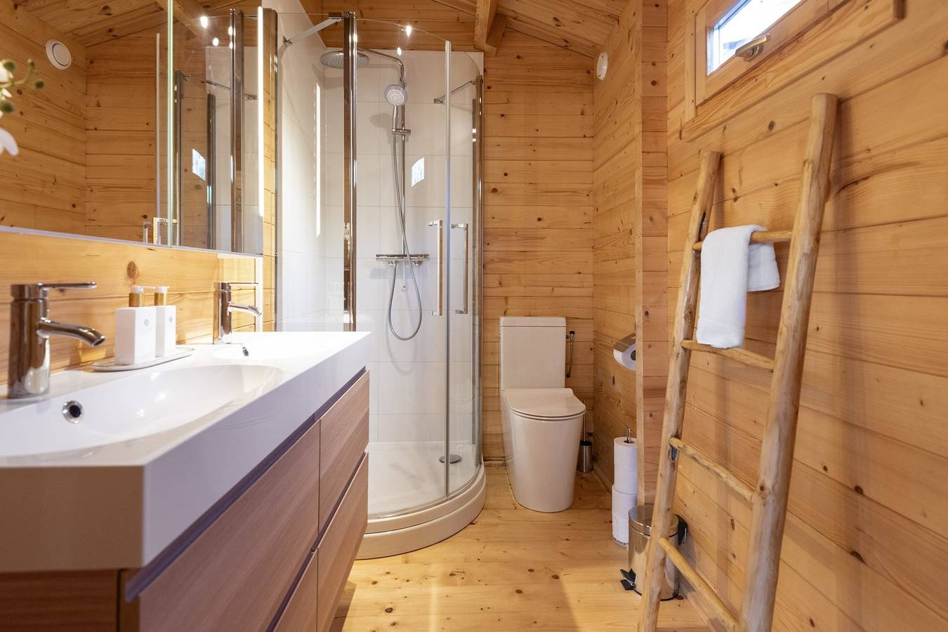 The Sea Lodge - mit kostenlosem Parkplatz! in Zandvoort, Niederländische Nordsee