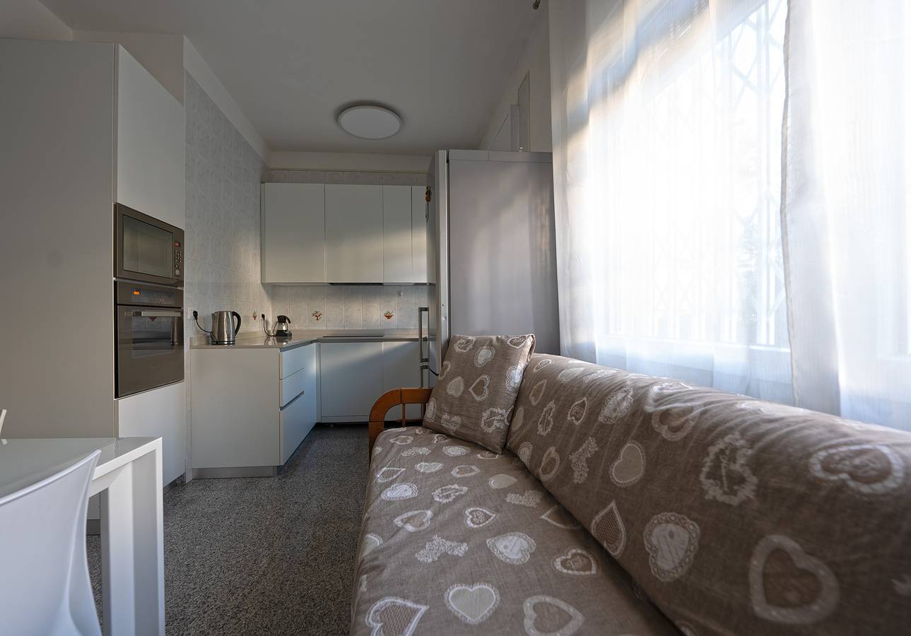 Appartement entier, Appartement 'Sybiljesolo' avec Wi-Fi et climatisation in Lido di Jesolo, Jesolo