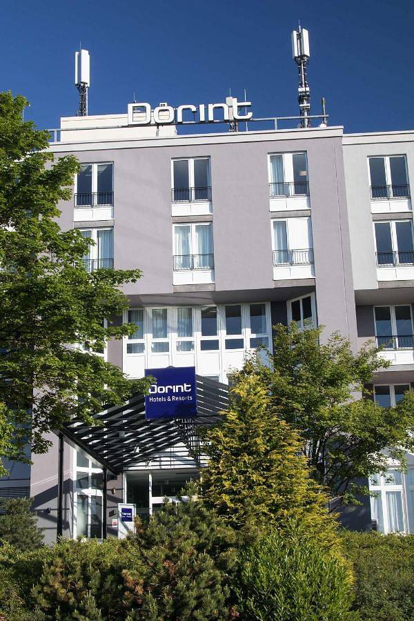 Hotel für 3 Personen, mit Balkon und Terrasse sowie Sauna und Ausblick in Rock am Ring - 4