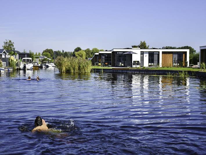 Marinapark Nieuw Loosdrecht in Boomhoek, Loosdrecht