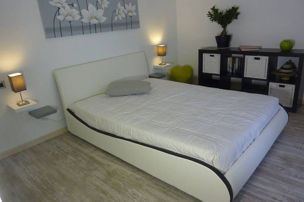 Superb villa 10 minutes from Avignon, not overlooked in Sorgues, Vaucluse
