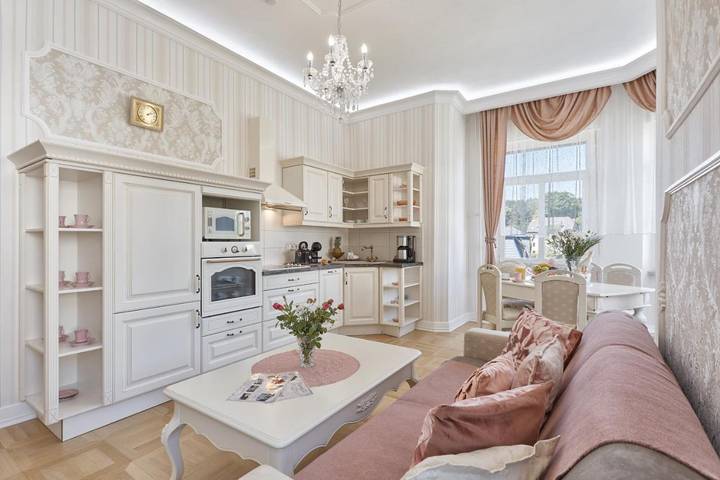 Ferienwohnung für 4 Personen, mit Balkon und Terrasse sowie Garten und Sauna in Bad Elster
