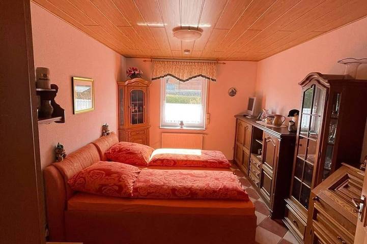 Ferienhaus für 6 Personen, mit Terrasse und Garten im Hunsrück - 2