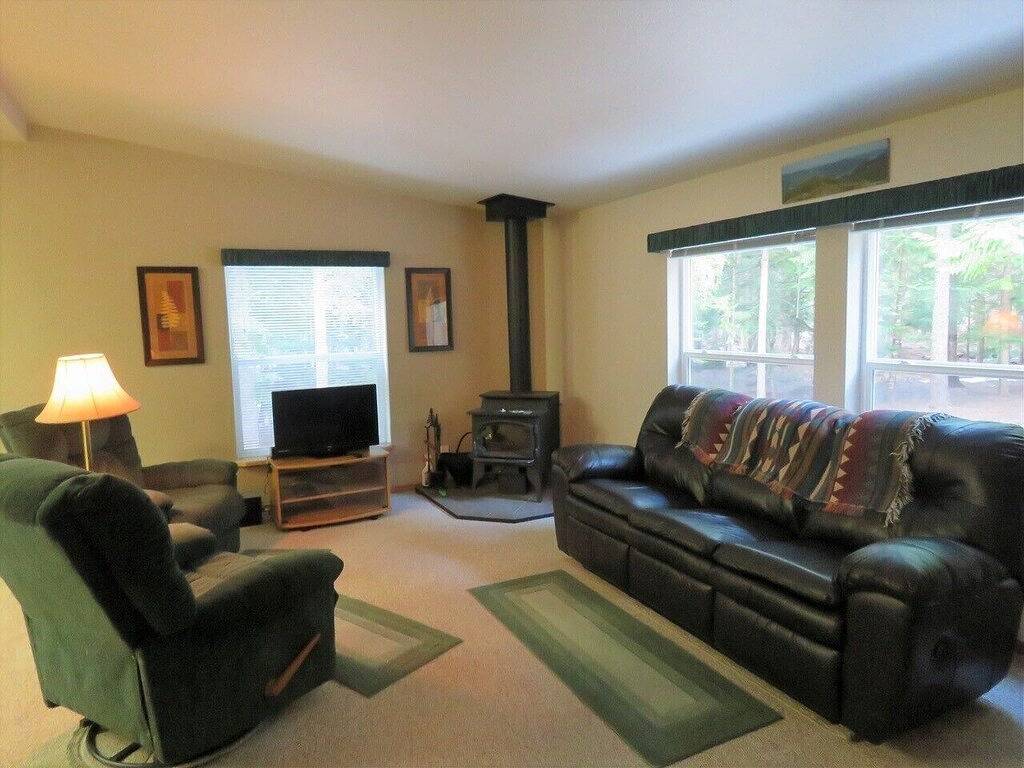 Das Hotel liegt in einem privaten Waldgebiet mit einem schönen Creekfront Trail zu erkunden. in Kaniksu Nationalwald