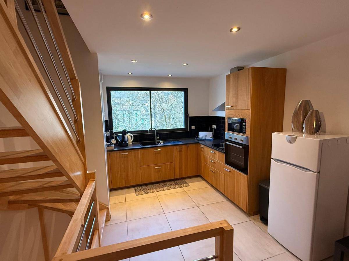 Three-Bedroom House in Ax-les-Thermes, Pyrénées