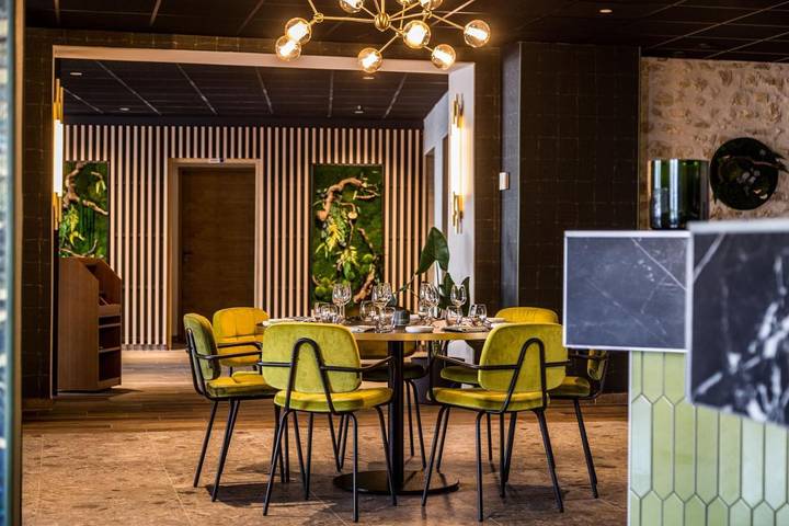 Hôtel pour 2 personnes, avec Terrasse et Jardin à Chaintrix-Bierges