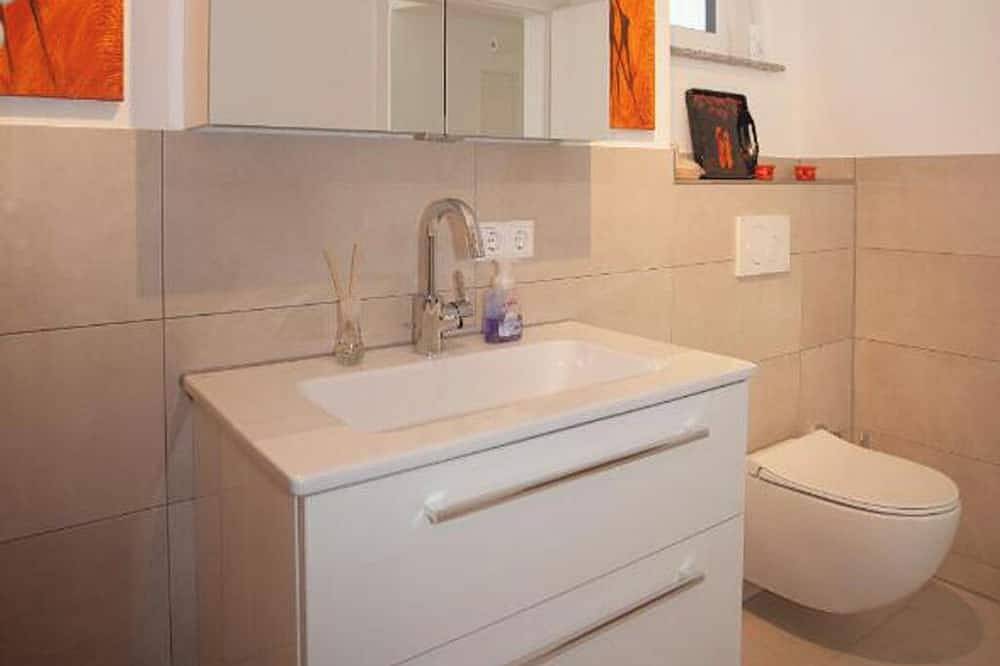 Apartamento entero, Cozy vacation apartment within walking distance of Lake Constance  in Bodman-Ludwigshafen, Distrito de Constanza