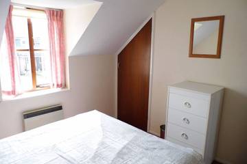 Log Cabin for 4 People in Wroxham, Norfolk, Photo 2