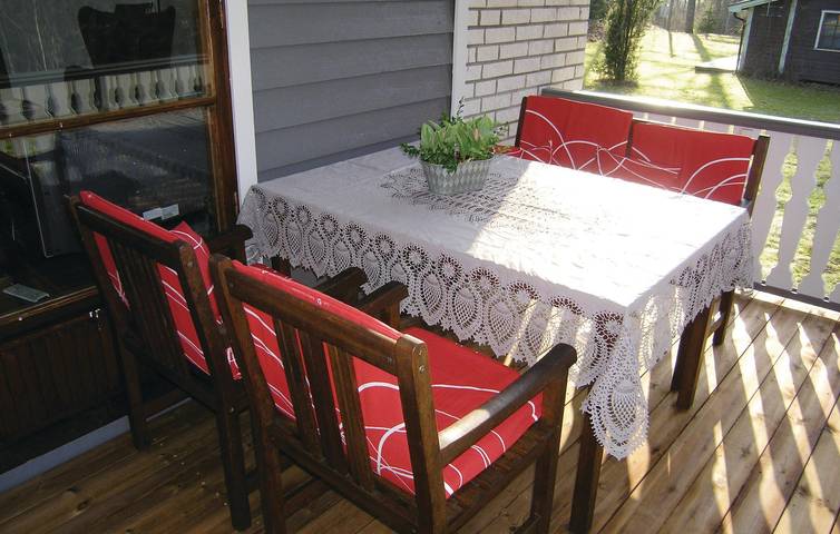 Ferienhaus für 4 Personen mit Terrasse in Hylte, Bolmen