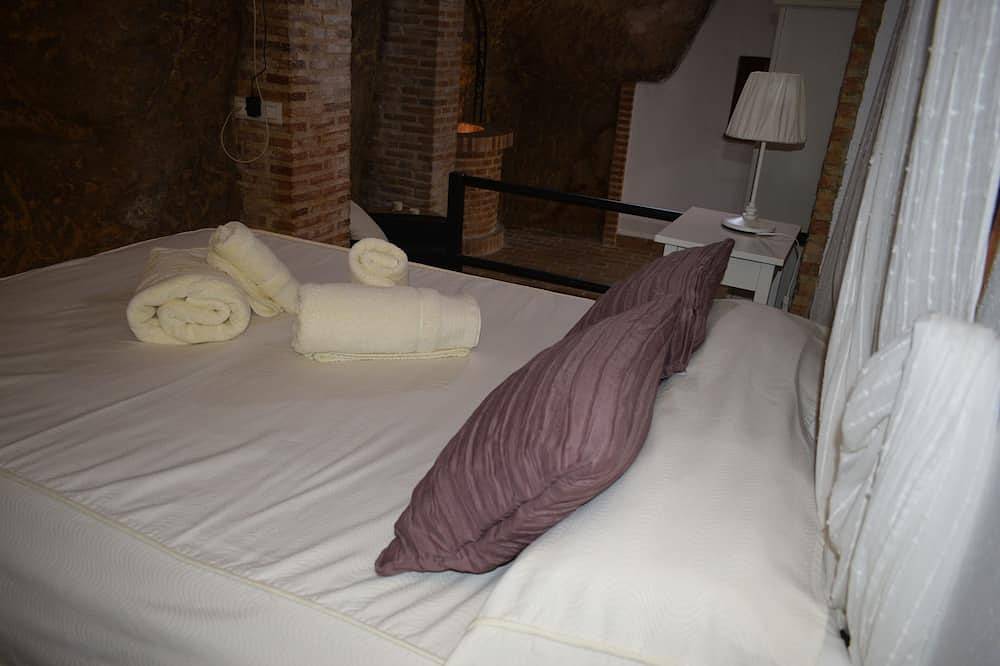 Schöne Höhle Haus mit Charme in Peñaflor, Sevilla Provinz