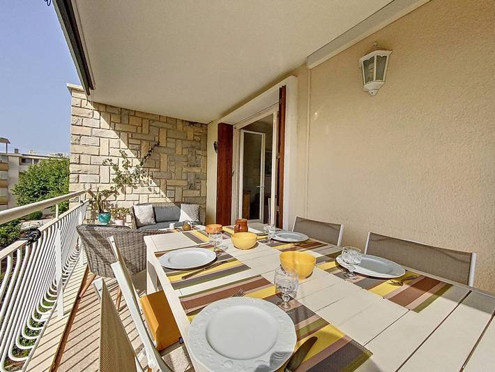 Gîte pour 4 personnes, avec terrasse dans Plage de Saint-Cyr sur Mer Les Lecques - 2