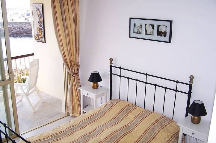 Appartement entier, 60 m², 2-3 ch., à côté de Cannes, vue sur la mer, plage, piscine, tennis, golf in Mandelieu-la-Napoule, Côte méditerranéenne (France)