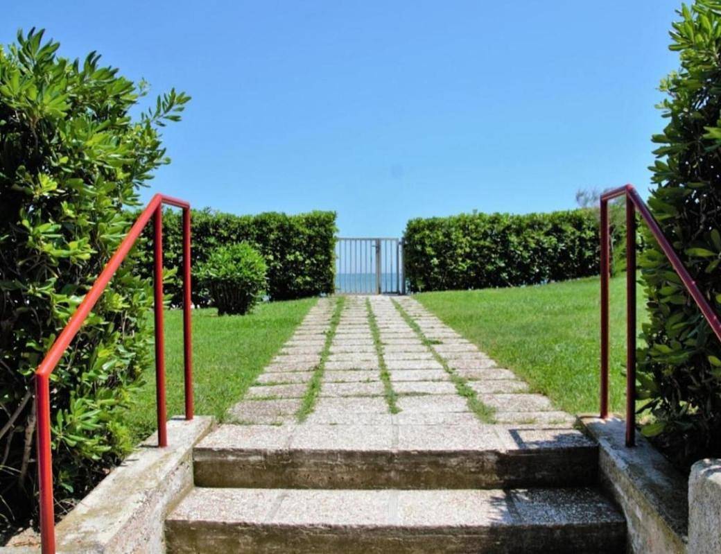 Appartement entier, One-Bedroom Apartment in Marotta, Région de Mondolfo