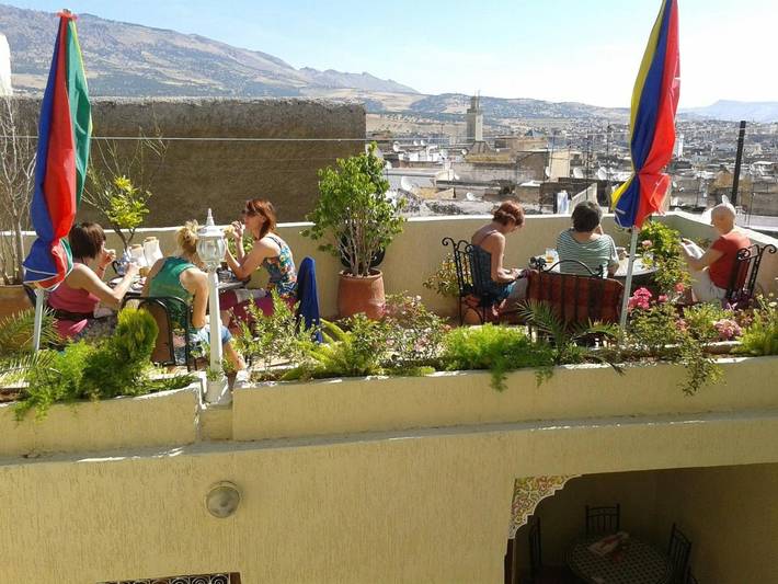 Alojamiento y desayuno para 6 personas, con terraza y vistas - 1