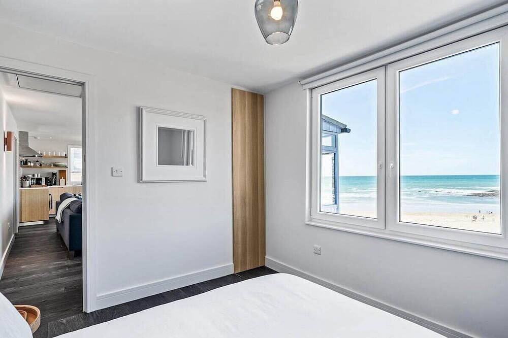 Beach House with Stunning Sea Views in Portreath, Cornwall