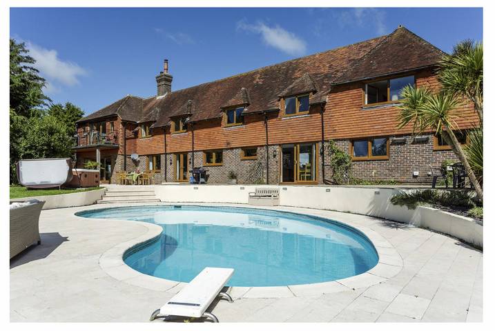 Holiday rental for 18 people, with Ocean view and Balcony as well as Hot tub and Terrace in Sussex