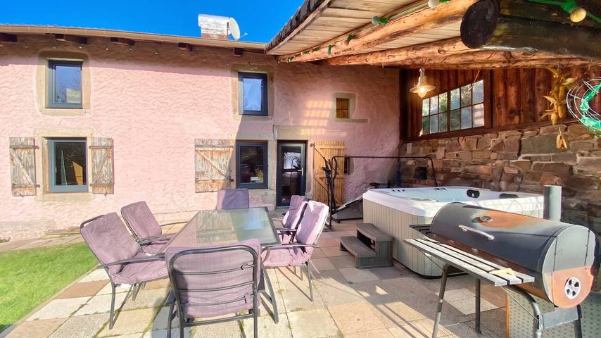 Ferienwohnung für 2 Personen, mit Seeblick und Sauna sowie Terrasse und Garten in Lothringen - 2