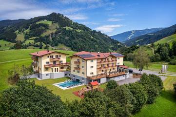 Hotel für 2 Personen, mit Sauna und Pool sowie Garten in Sankt Johann im Pongau