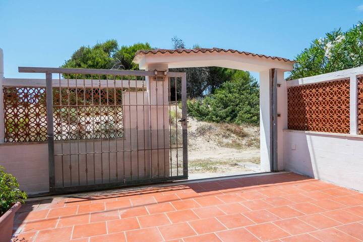 Casa Dino con accesso diretto alla Spiaggia di Punta Prosciutto in Lido Punta Prosciutto, Porto Cesareo