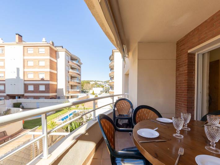 Gîte pour 6 personnes, avec terrasse et bassin pour enfant dans Platja de Calafell - 2