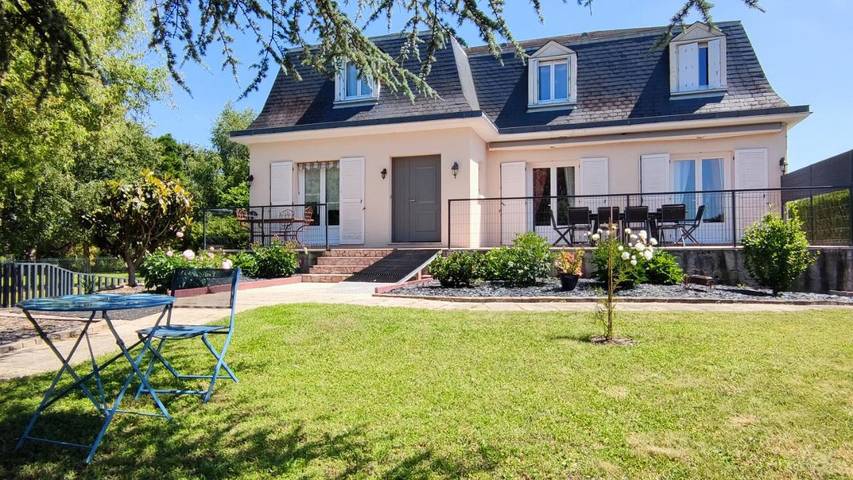 Chambre d’hôte pour 2 personnes, avec jardin ainsi que terrasse et vue