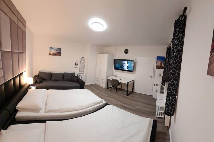 Ganze Wohnung, W5 Ferienwohnung mit 2 Schlafzimmer in Hüllhorst, Wiehengebirge