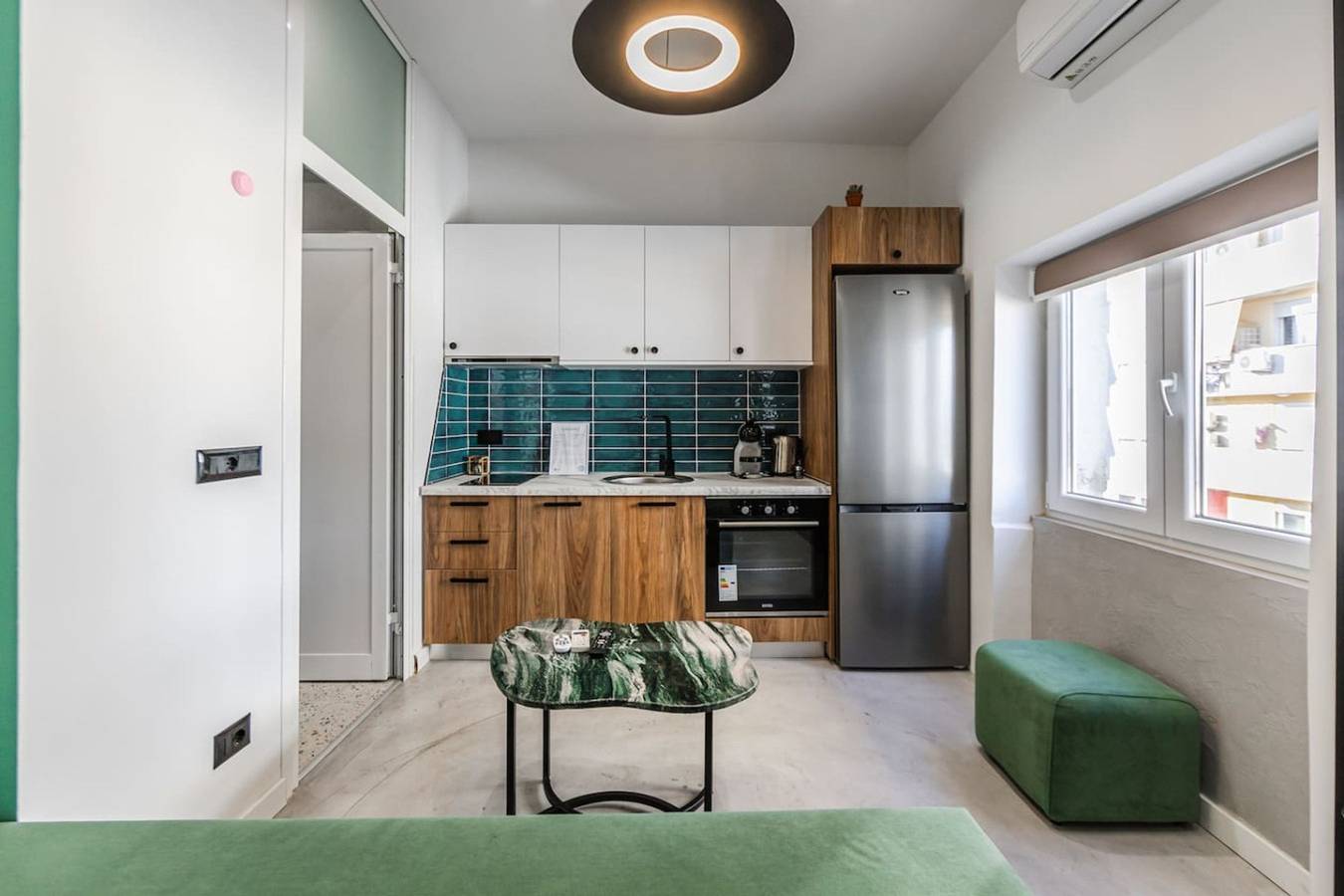 Ganze Wohnung, Warm Corner Studio | Central Comfort in Tiranë, Albanien