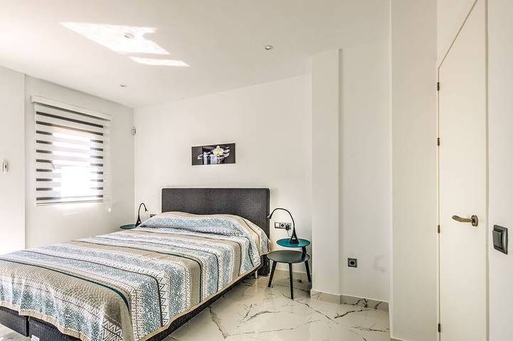 Villa Acaimo - Villa moderne de luxe avec 4 chambres et piscine privée chauffée in Polop, Costa Blanca