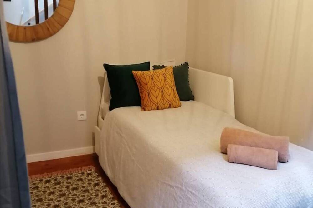 Casa Monte Queimado in Porto Pim, Horta in Horta, Faial