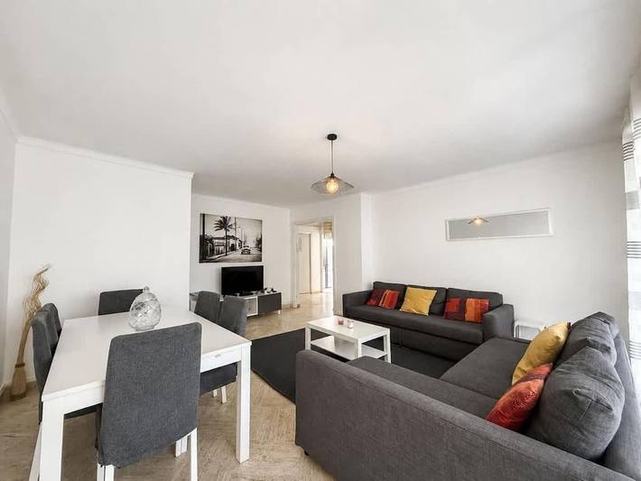 Gîte pour 8 personnes dans Office De Tourisme De Juan Les Pins - 2