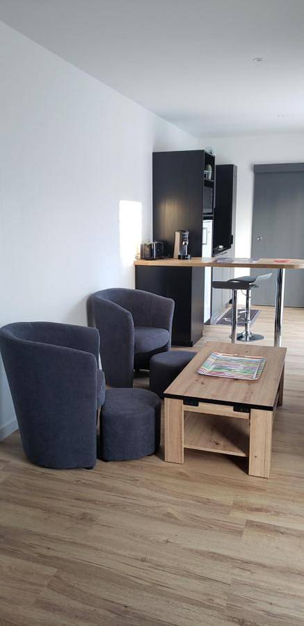 Location de vacances pour 2 personnes, avec jardin à Maurepas - 3