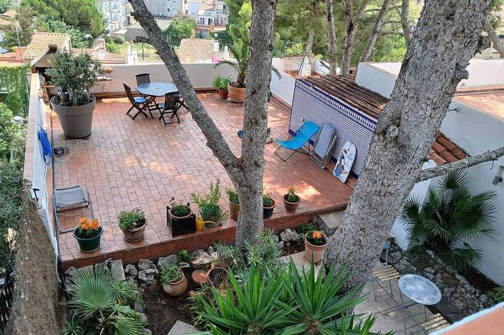 Ferienhaus für 4 Personen, mit Garten und Terrasse