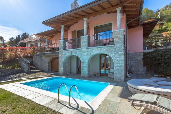 Ferienhaus für 10 Personen, mit Garten und Pool
