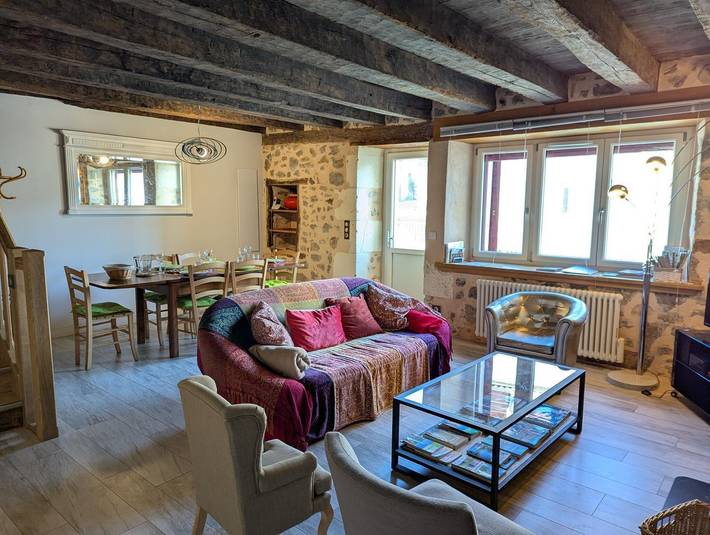 Gîte pour 5 personnes, avec sauna, animaux acceptés à Roussines