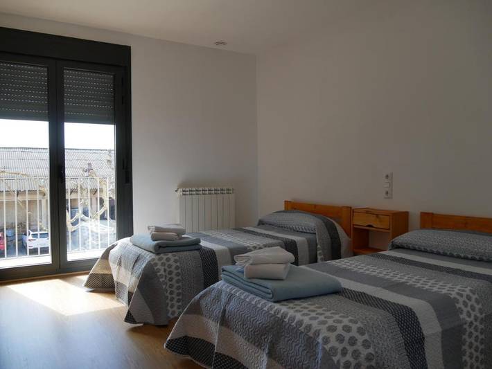 Auberge pour 3 personnes, avec jardin et terrasse