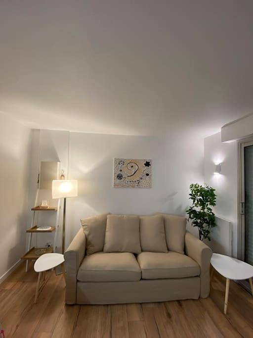 Ferienwohnung für 2 Personen, mit Terrasse und Garten sowie Ausblick