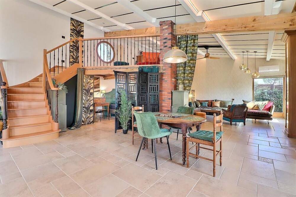 L'atelier - Atypical loft with swimming pool and 3* garden in Aubais, Region de Nimes