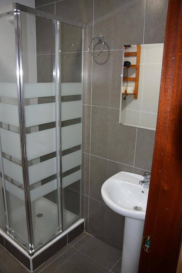 Apartamento de vacaciones para 3 personas, con piscina además de balcón y vistas, Se admiten mascotas en Cantabria - 4