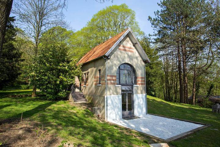Gîte pour 4 personnes, avec Terrasse et Jardin dans Hondeghem