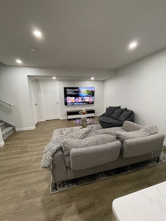 Cheerful 1-bedroom home with free parking space on the street in Edmonton, Alberta