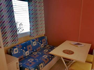 Mobil Home pour 4 Personnes dans Rosières (Ardèche), Massif central, Photo 3