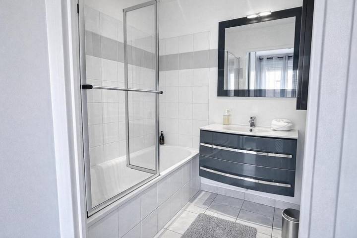 Gîte pour 4 personnes, avec balcon et vue à Lognes - 4