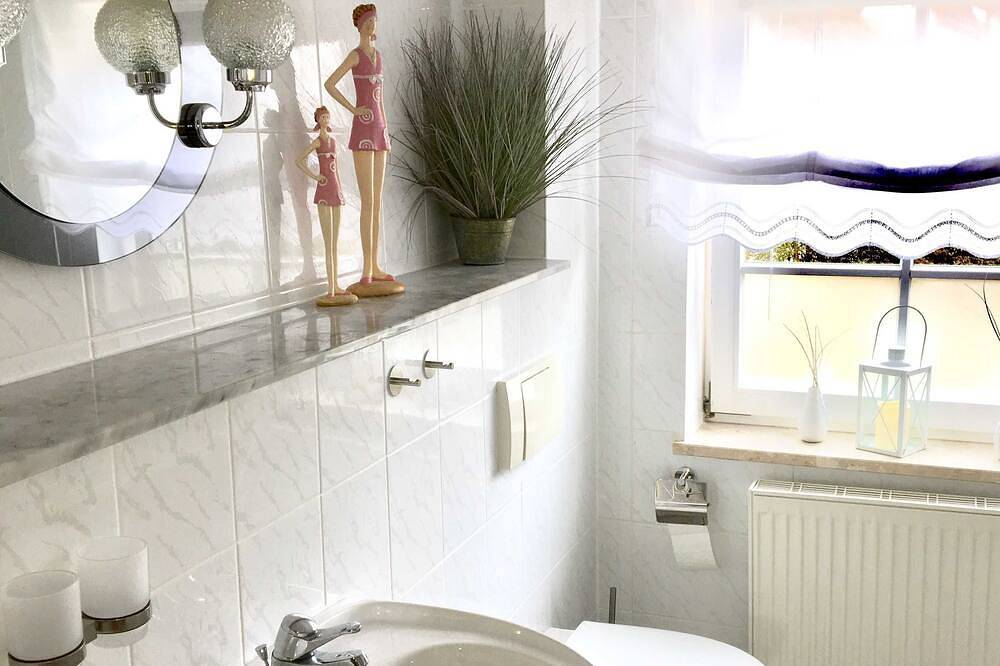 Haus Ketzenberg 1 Lütt Mööv - Wohnung (1) in Groß Zicker, Mönchgut