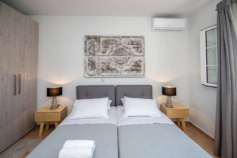 Luxuriöse Villa ★ Privater Pool ★ Schlafmöglichkeiten für 6 ★ Meerblick ★ Kostenloses Parken in Skala, Kefalonia