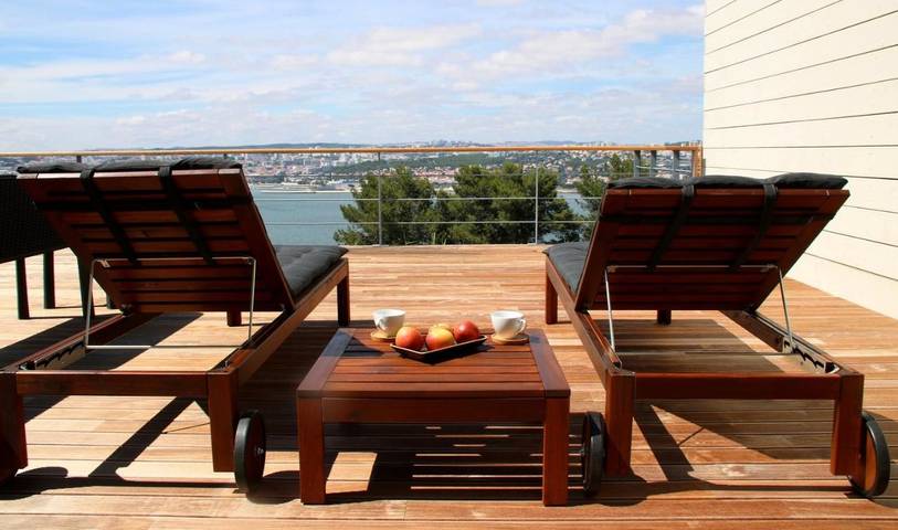 Hotel para 2 personas, con piscina además de piscina para niños y jardín en Costa da Caparica - 4