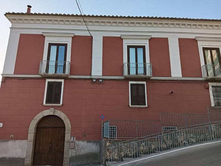 Casa vacanza per 4 persone, con panorama e balcone in Giffoni Sei Casali