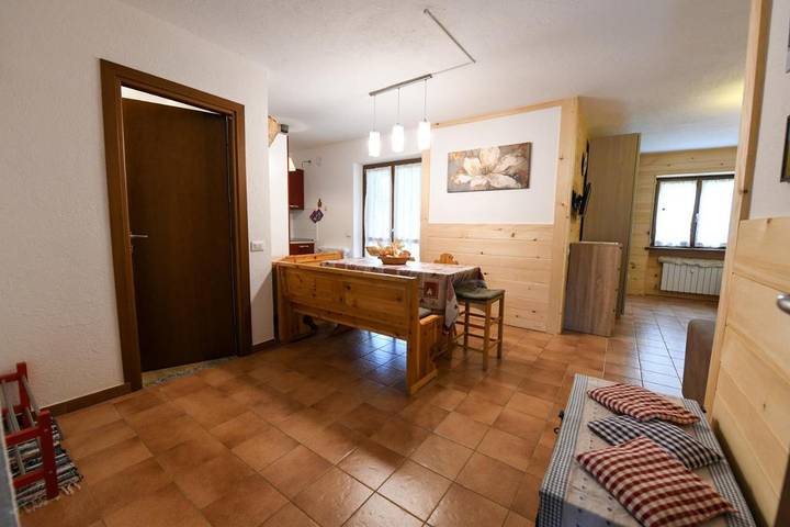 Gîte pour 4 personnes, avec jardin et vue à Cogne - 2